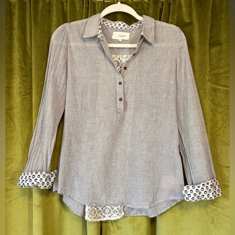 2010s Trovata Birds of Paradis lightweight collared blouse w/ lace detail Small